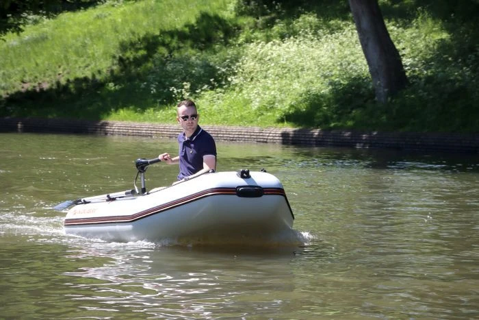 Rubberboot Met Motor Set - Lichtgewicht 7 Rubberboot Met Motor Set - Lichtgewicht - Afbeelding 5